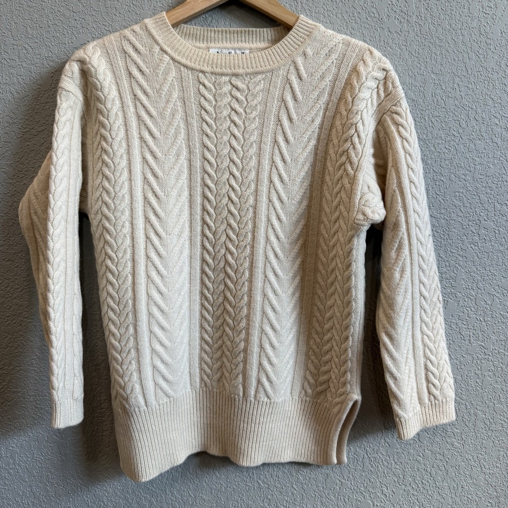 VTG Anne Klein II Fisherman Sweater 100% Wool Ivory
